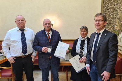 Prüfermedaille in Silber erstmals verliehen Prüfermedaille in Silber erstmals verliehen